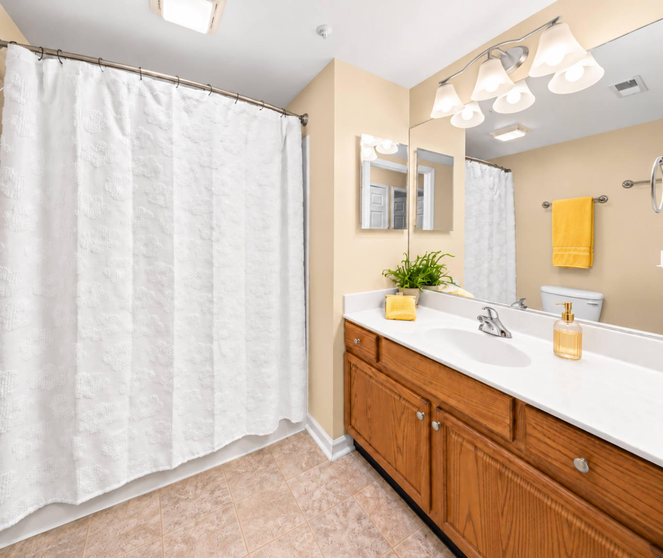 Second Full Bathroom