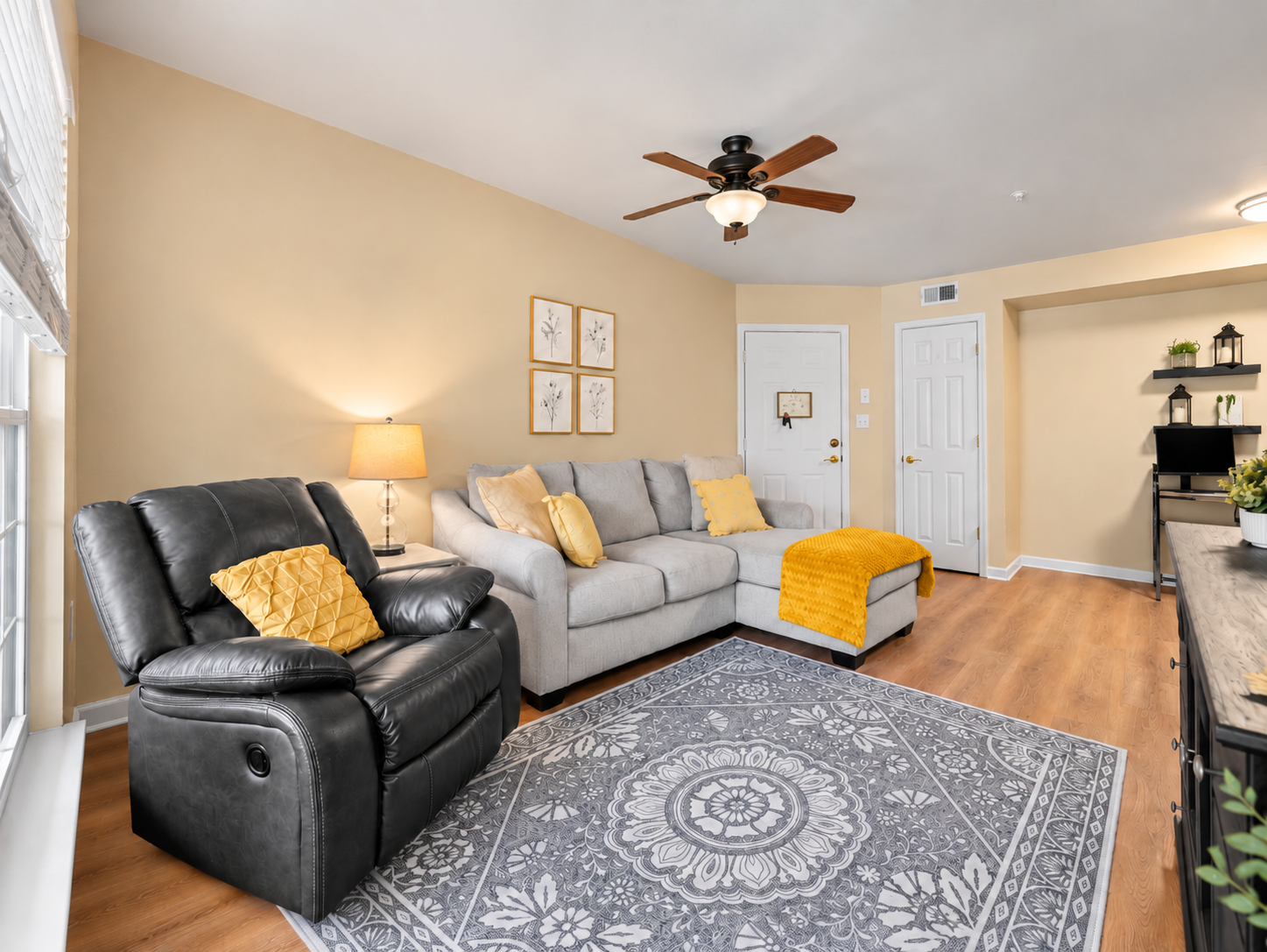 Living Room Seating Area